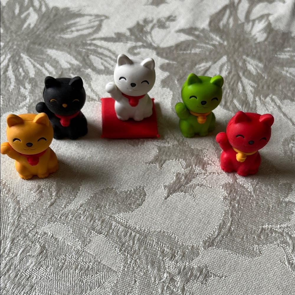 Japan Rubber Collectible Colorful Lucky Cat Erasers Kids Toys Set of 6 Pieces